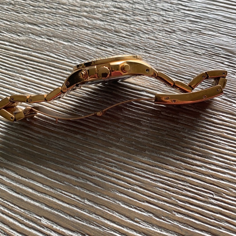 Rose Gold FOSSIL Watch - Picture 4 of 8